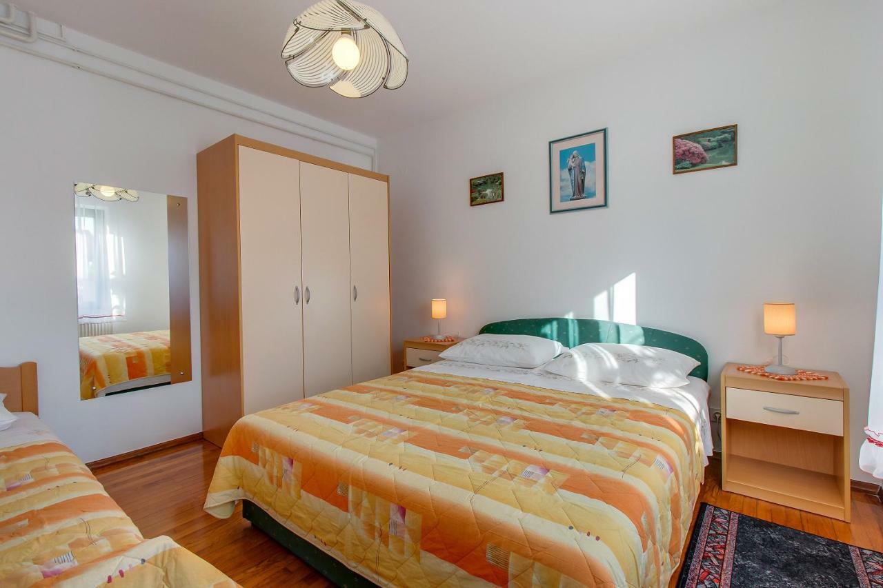 Apartment Simona Mali Lošinj Zewnętrze zdjęcie